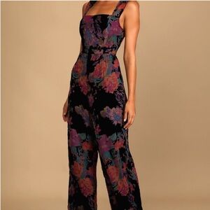 Lulu’s Velvet Floral Jumpsuit